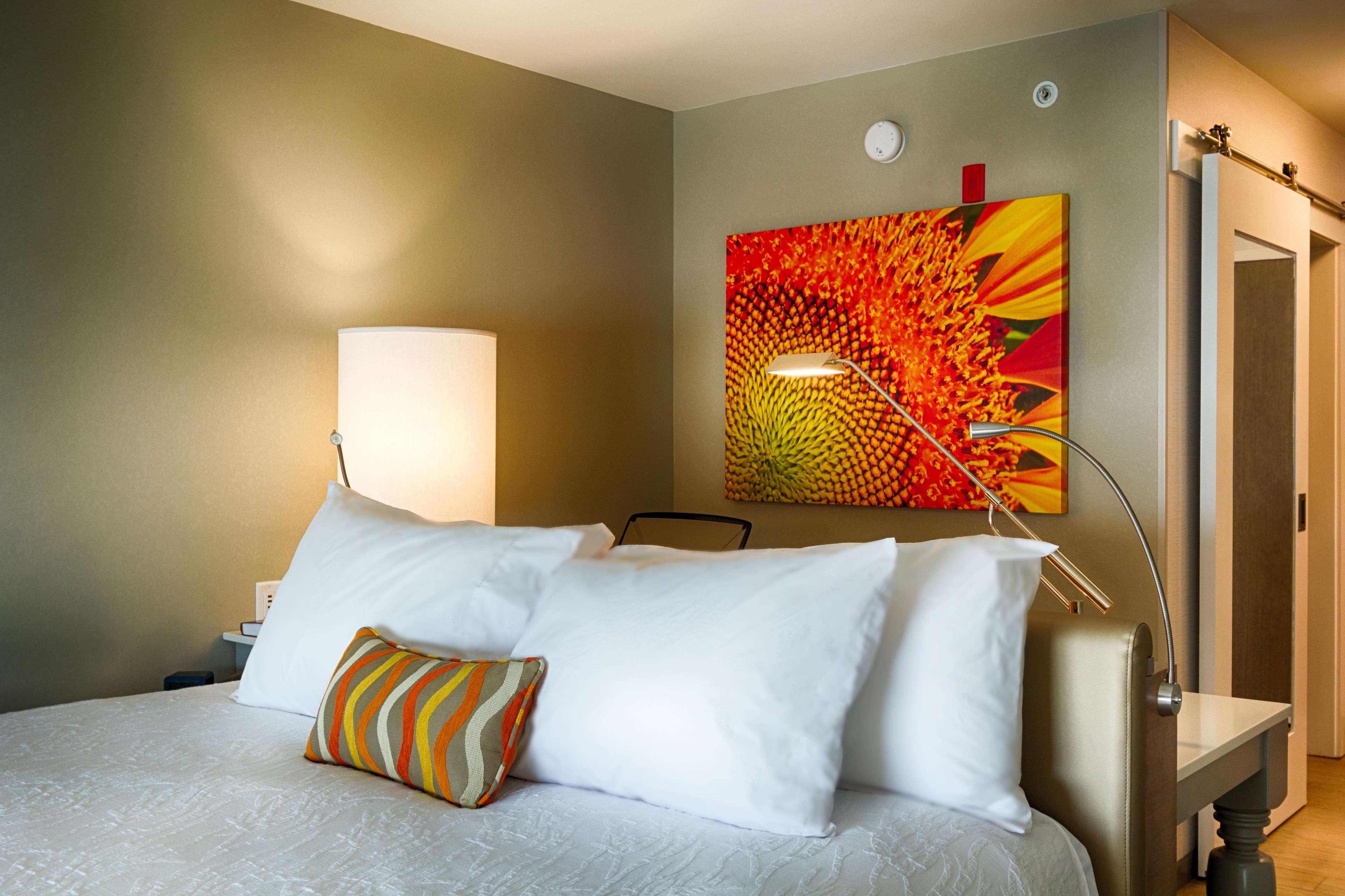 Hilton Garden Inn Салина Екстериор снимка