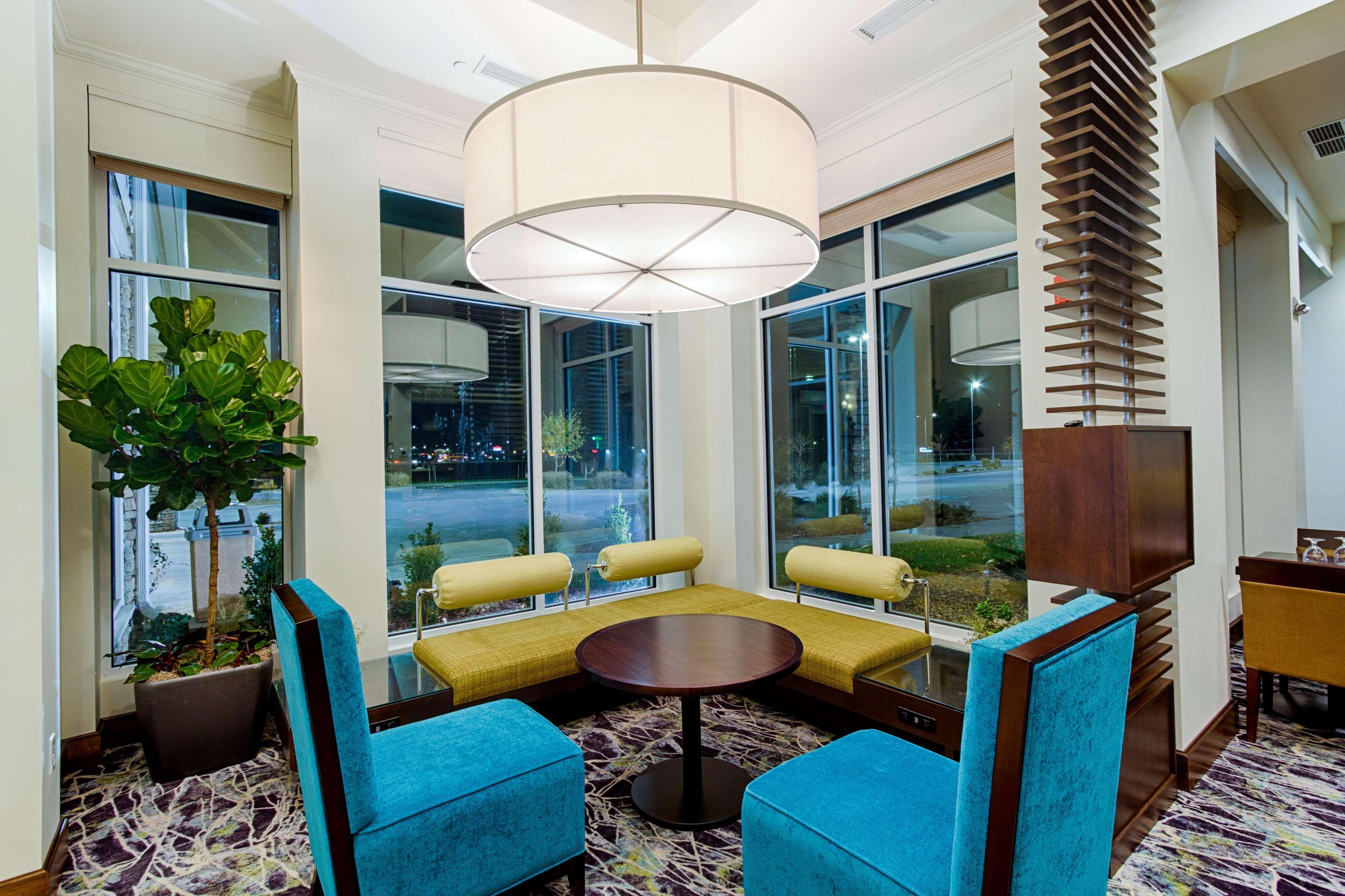 Hilton Garden Inn Салина Екстериор снимка
